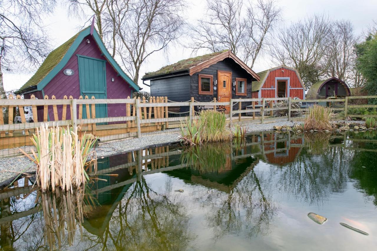 DriffieldSeaways Glamping, Redwoodアパートメント エクステリア 写真